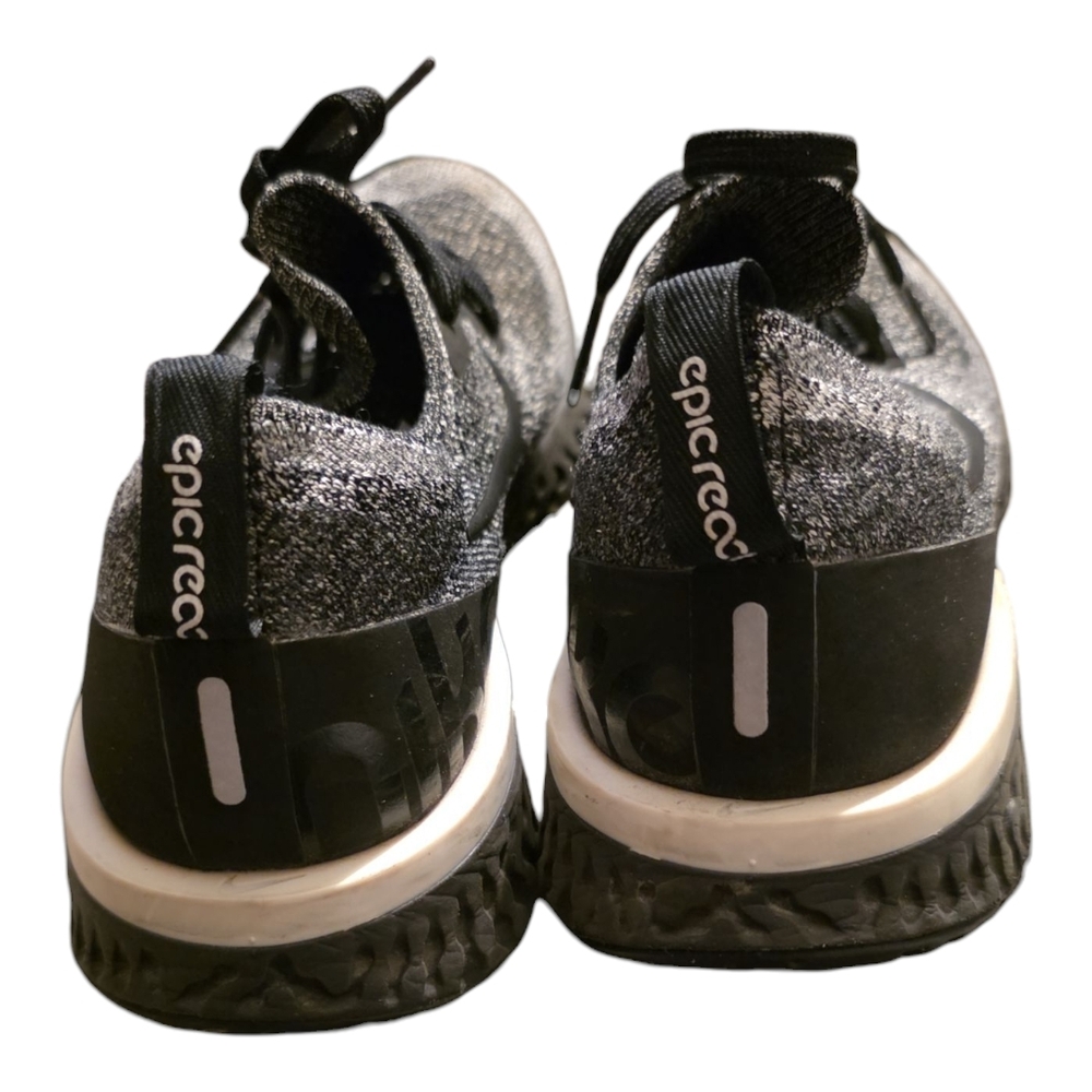 Nike Black and Gray Running Shoes - Picture 4 of 5